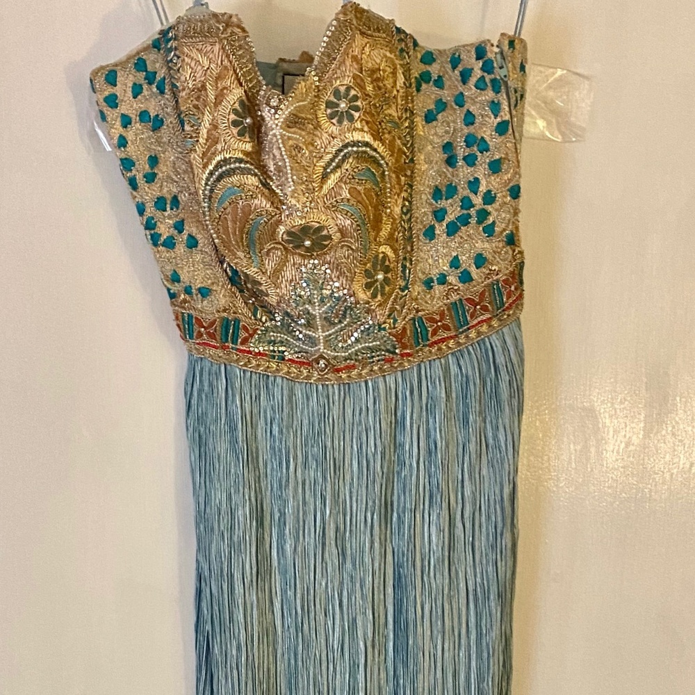 Mary McFadden Couture Long Sky Blue Jewel Encrusted Gown size 2